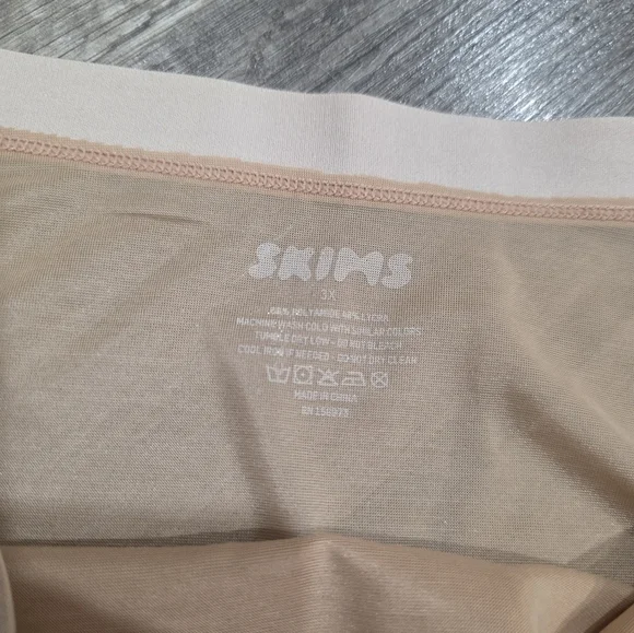 Nwot SKIMS High Waist Seamless Body Shaper Thong Pants Shapewear 3x Plus Torrid - Picture 7 of 12